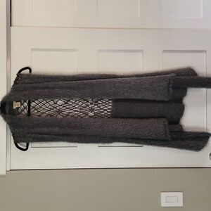 NWOT - Escio Blue/Grey Fuzzy Crochet Knit Sleeveless Open Front Sweater Size: XL